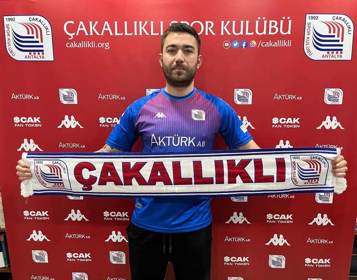 cakallikli's tweet photo. HOŞ GELDİN EGE ALKAN
Kulübümüz forvet Ege Alkan ile anlaşmaya varmıştır.
Oyuncumuza Çakallıklı ailesine hoş geldin diyor; başarılar diliyoruz https://t.co/4XlymSNziz