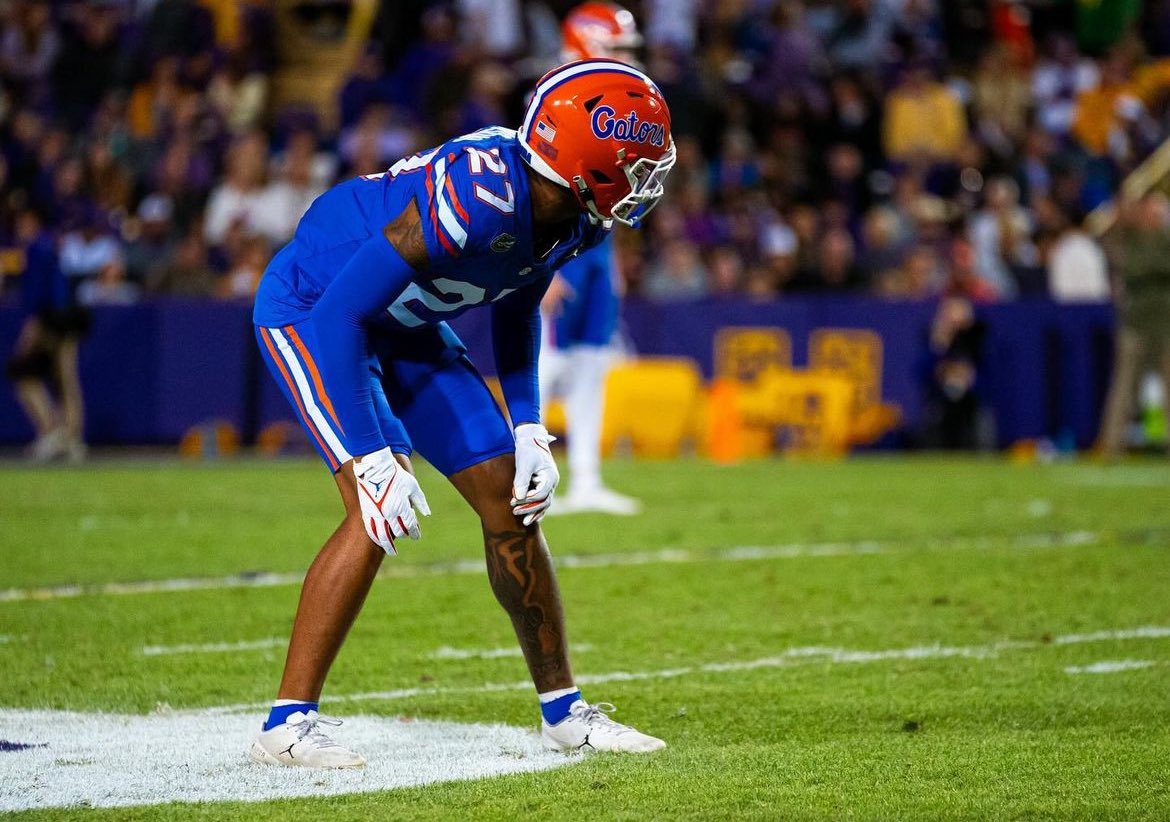 Extremely blessed to receive an offer from the University Of Florida!!🐊 <a href="/KalebJ72/">Kaleb Johnson</a> <a href="/SpurrierCoach/">Coach Steve Spurrier II</a> <a href="/BigPlayRay50/">Raymond McNeil</a> <a href="/Coach_Baham/">Robert Baham Jr.</a> <a href="/adamgorney/">Adam Gorney</a> <a href="/247Hudson/">Hudson Standish</a> <a href="/ChadSimmons_/">ChadSimmons</a> <a href="/CharlesPower/">Charles Power</a> <a href="/samspiegs/">Sam Spiegelman</a> @RivalsFriedman @CaliPowerATHs