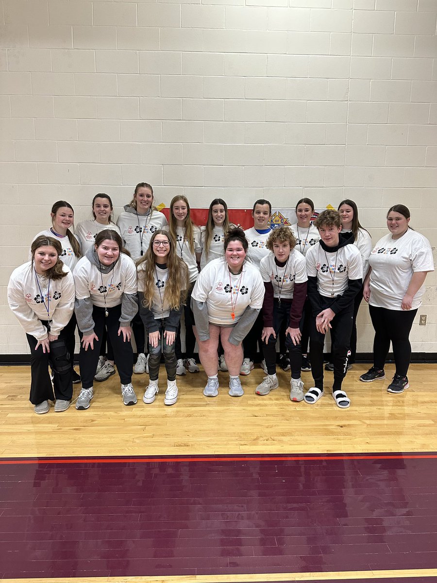 EB Girls BB (@ebgirlsbb) on Twitter photo A conference W last night vs Hamilton and another win today by volunteering with <a href="/SOMissouri/">Special Olympics MO</a> with future, current, & former players, a coach’s kid, and a few MB friends. #GiveBackToTheGame💙💛 A conference W last night vs Hamilton and another win today by volunteering with <a href="/SOMissouri/">Special Olympics MO</a> with future, current, & former players, a coach’s kid, and a few MB friends. #GiveBackToTheGame💙💛