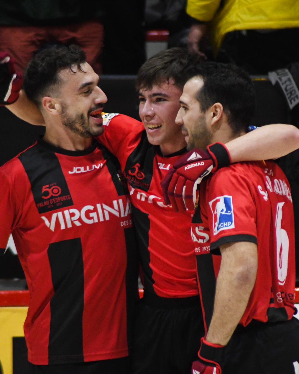 ReusDeportiu's tweet photo. 𝐀𝐪𝐮𝐞𝐬𝐭𝐚 𝐯𝐚 𝐩𝐞𝐫 𝐭𝐮, 𝐐𝐮𝐢𝐦! ✊🏼🫂

Ens imposem al @AlcoyPas en un partit frenètic gràcies als gols de @davidgelma96, @maxioruste8, Guillem Jansà i @marti_casas (6-5). Seguim, nois! 🔥 https://t.co/pgsXmHFEqB
