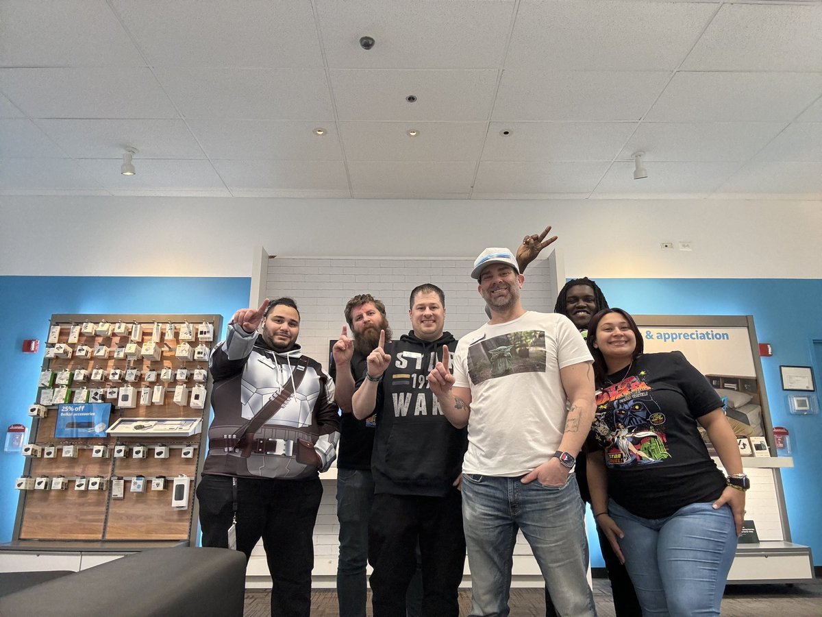 DaveMattioliRSM's tweet photo. It’s hard to say goodbye to such a greats team. It is definitely bittersweet. Such a great day and a great way to end my time at Eastgate!! https://t.co/WQN2jqhH85