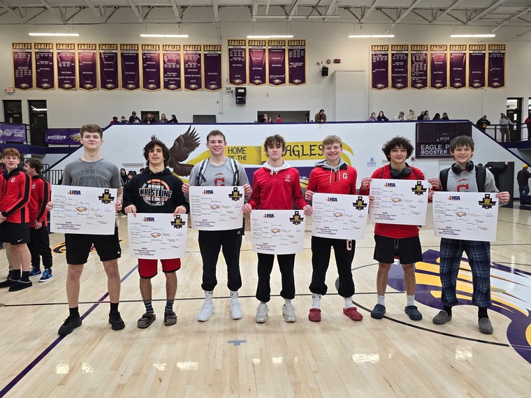 WR | Big day on the mats for the boys team! Great battles, podium finishes, individual champions, and another Regional team title! Onto Sectionals!