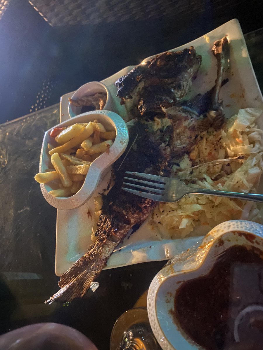 micdaviz's tweet photo. @AboveLounge Don’t visit … a very worst place to be … manager is dumb… services 0 … this burnt offering was served as barbecue fish 🤣 https://t.co/VOccL5Oy5g