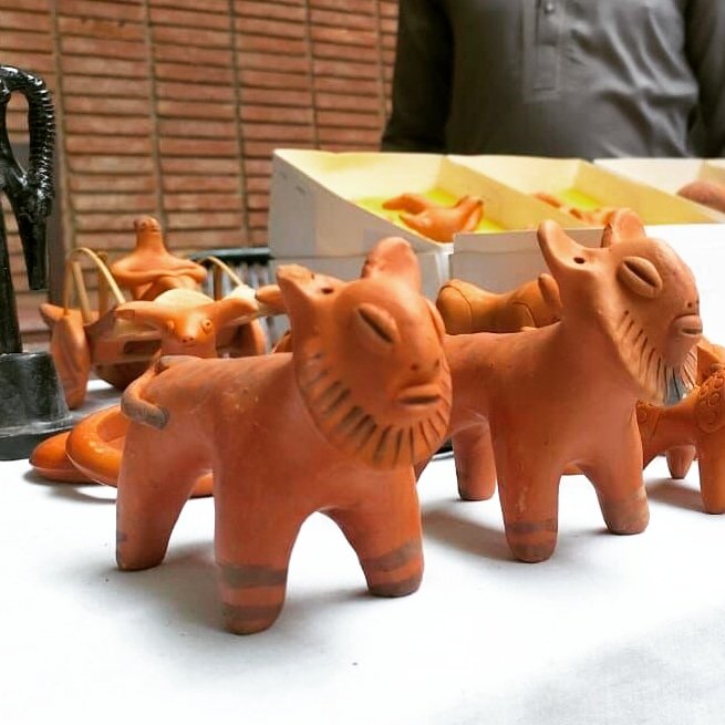 ZMQuadri's tweet photo. Replica Sovinors from Indus.. https://t.co/eUhTKSDGqx