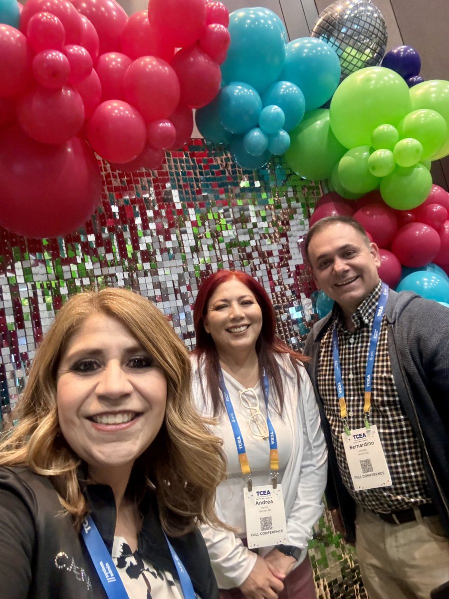 CindyMathRules's tweet image. #TCEA Fried Tech!