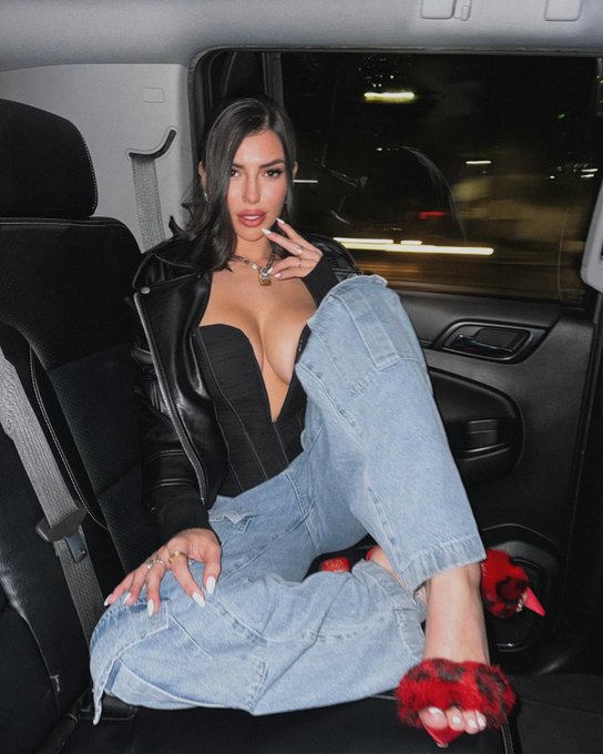 💋💠 https://t.co/PCGZBzDNw0<a href="/tag/throwback"class="tags"><span>#throwback</span></a>