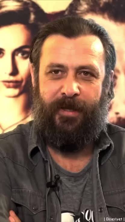 Her gece 3-4’te yatmaktan bizim fenotip şuna döndü aq