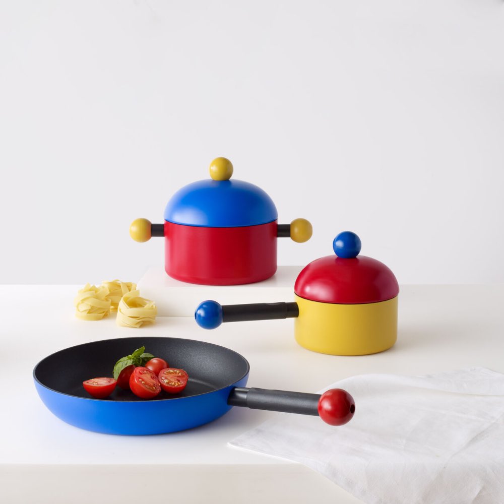 mysillycomics's tweet photo. furnishing my rollie pollie olie house https://t.co/W8e3kNySwN
