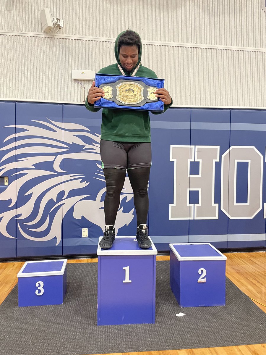 JermaelP's tweet photo. Very thankful  to compete at metro tournament🥇&amp; being       awarded for the most outstanding heavyweight  @goevanstrojans @Coach_Bourgeois https://t.co/v5qUE5yfmJ