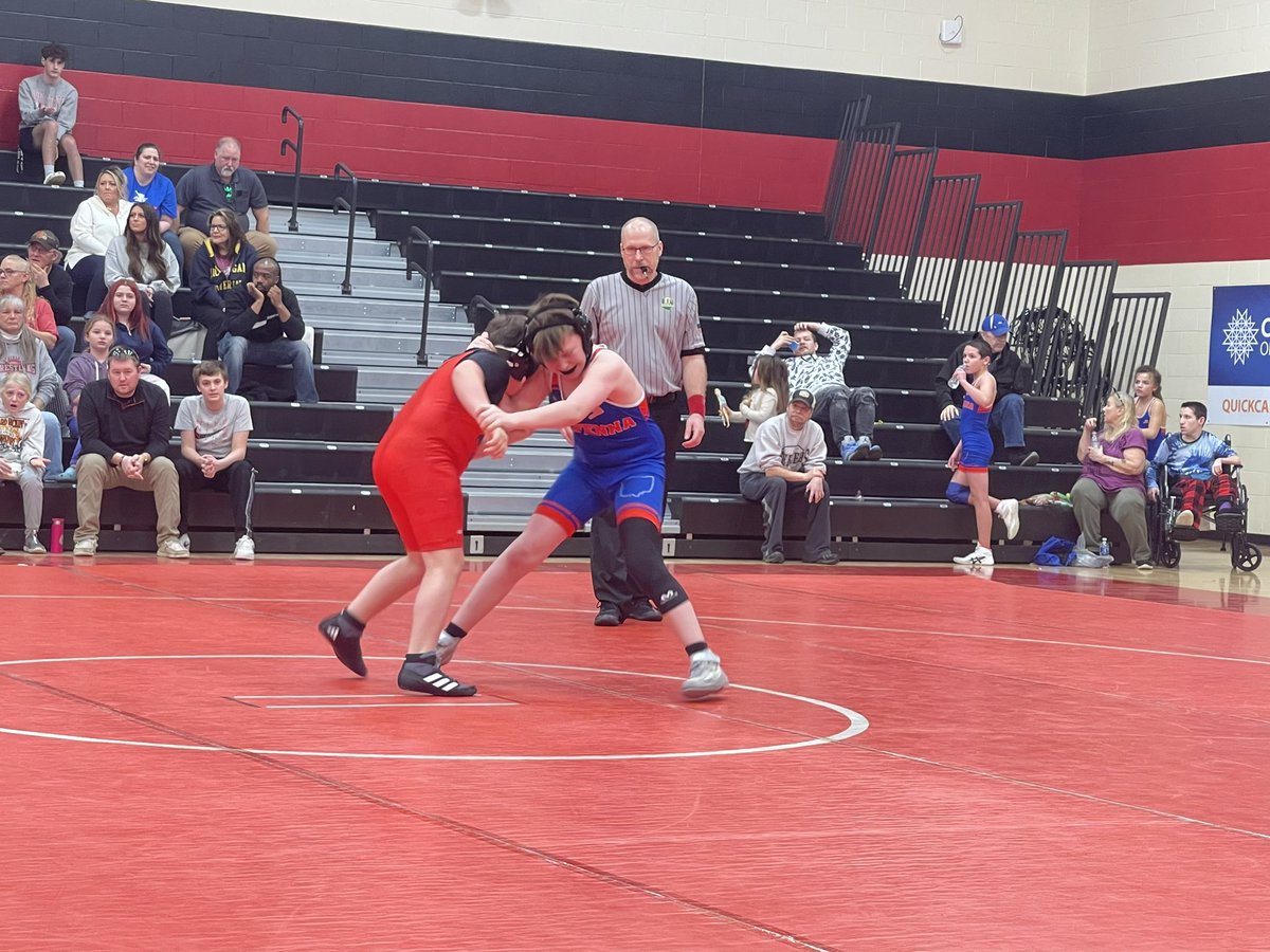 rhsravens's tweet photo. Thank you to Kent Roosevelt for hosting the youth, middle school, & high school wrestling dual matches!
Ravenna Youth 46- Kent Youth 12
Ravenna (Brown) 45- Stanton 19
High School up Next!#RATPAC @RavennaSupt @MACathletics @JLR @Tom_Nader @RaveHSRavens https://t.co/C2SrO6hpC4