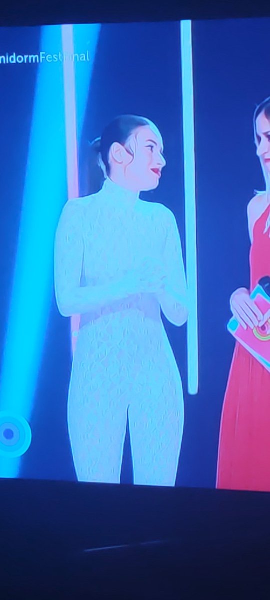 Blanca Paloma lista para actuar como croma #BenidormFestFinal