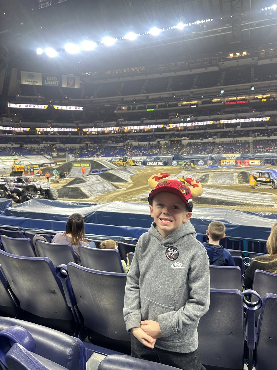 heb_26's tweet photo. #monsterjam https://t.co/nI8gkp1A5U