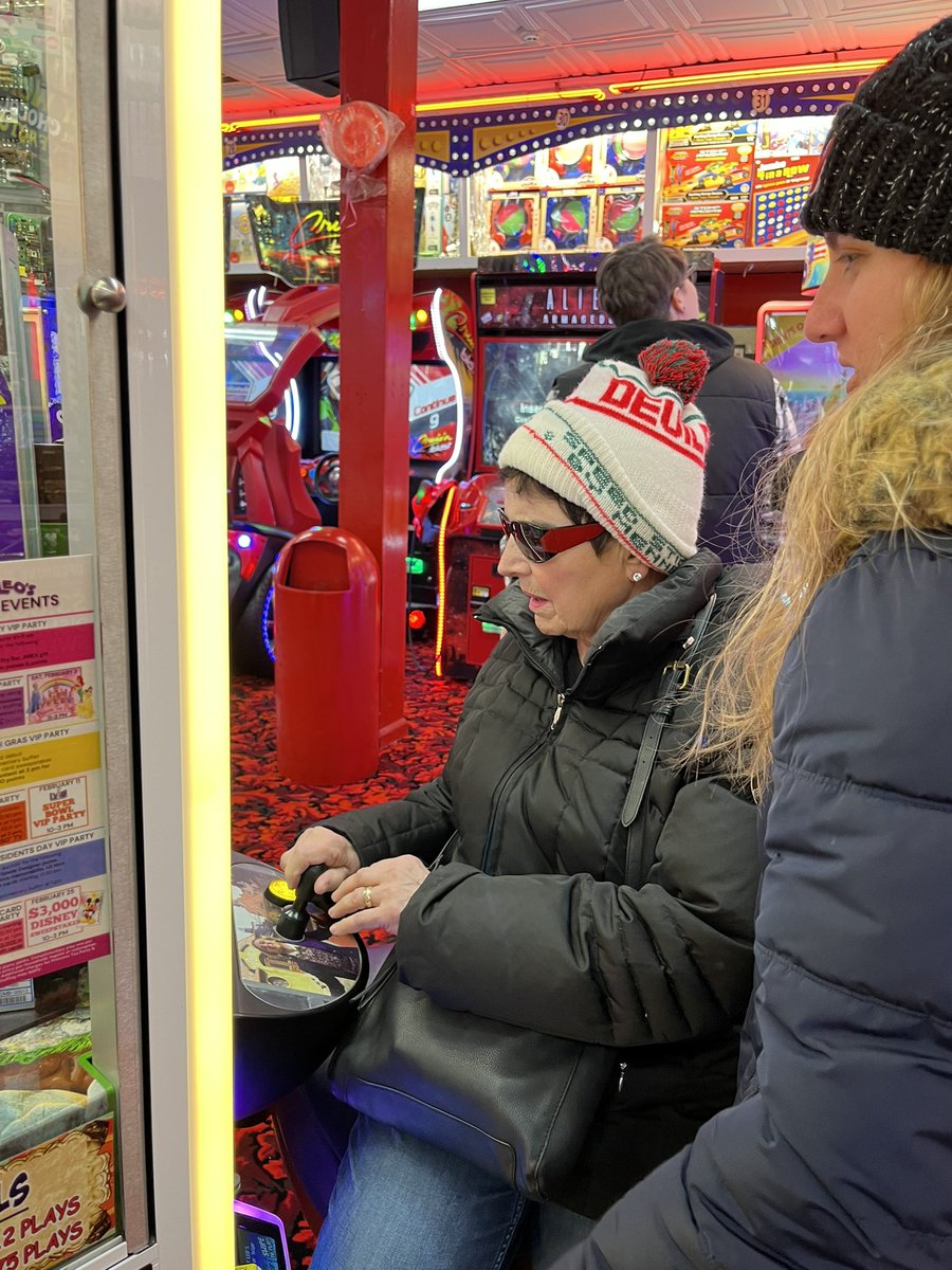 When in Seaside Heights….We take Mom/Grandma to the Snooki Shop @snooki, @JRsBarSSH, Marucas Pizza and Lucky Leo’s!