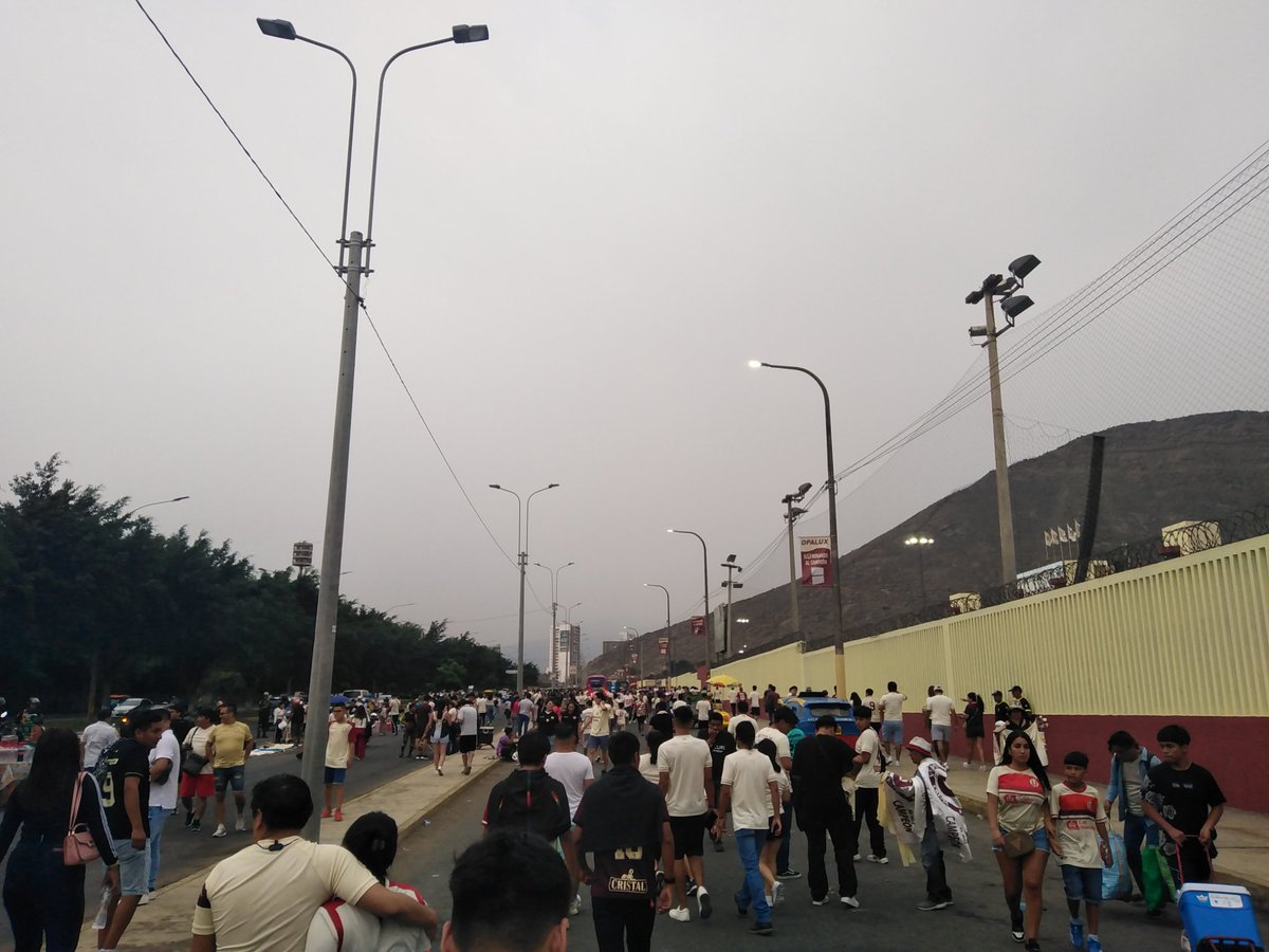 Llegando al MonUmental
#YDaleU 
#los100