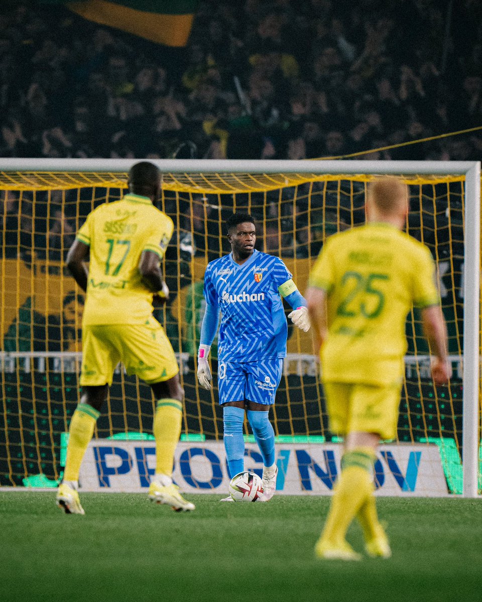 samba_brice's tweet photo. 6/6 on continue 🔥❤️💛 https://t.co/do5H2EUtm7
