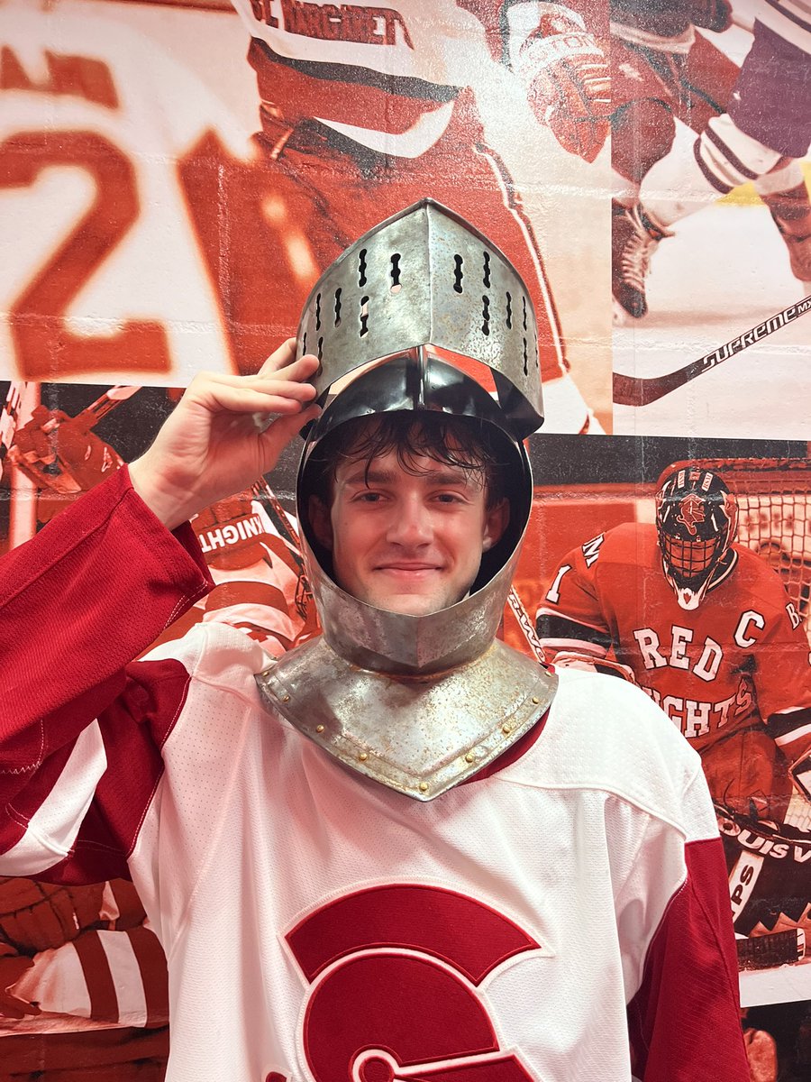 BSMBoysHockey's tweet photo. Great Win for the Red Knights! Congrats to #9 Dylan Popehn on Player of the Game! Next Game is Tuesday Against Bloomington Jefferson. https://t.co/oRangVkhcn