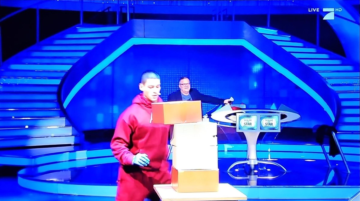 𝖤𝖿𝖿𝖤𝗅𝗅 ᵃᵏᵃ 𝖥𝗅𝗈 tweet media