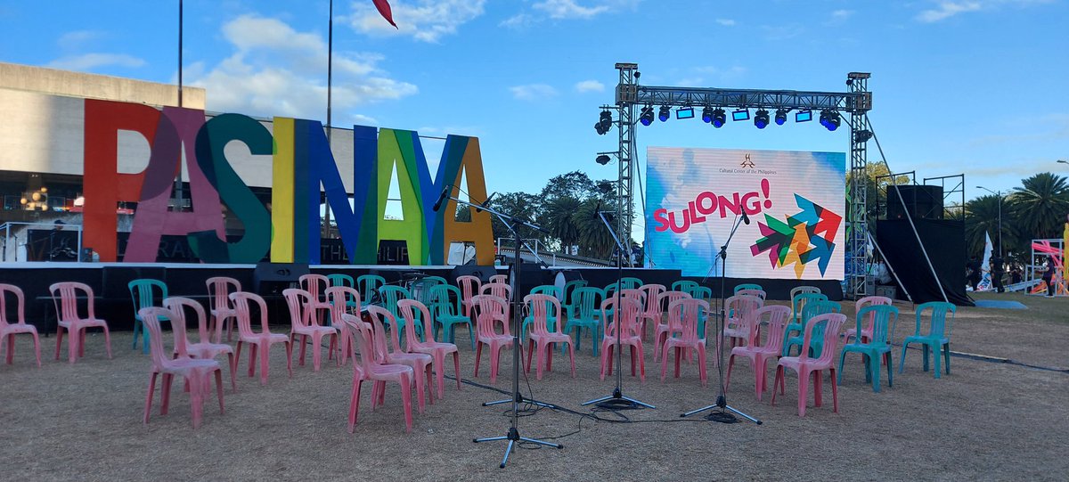 LOOK | The CCP Front Lawn is slowly filling up with excited Pasinaya goers! #CCPPasinaya2024 #CCPPasinayaSulong