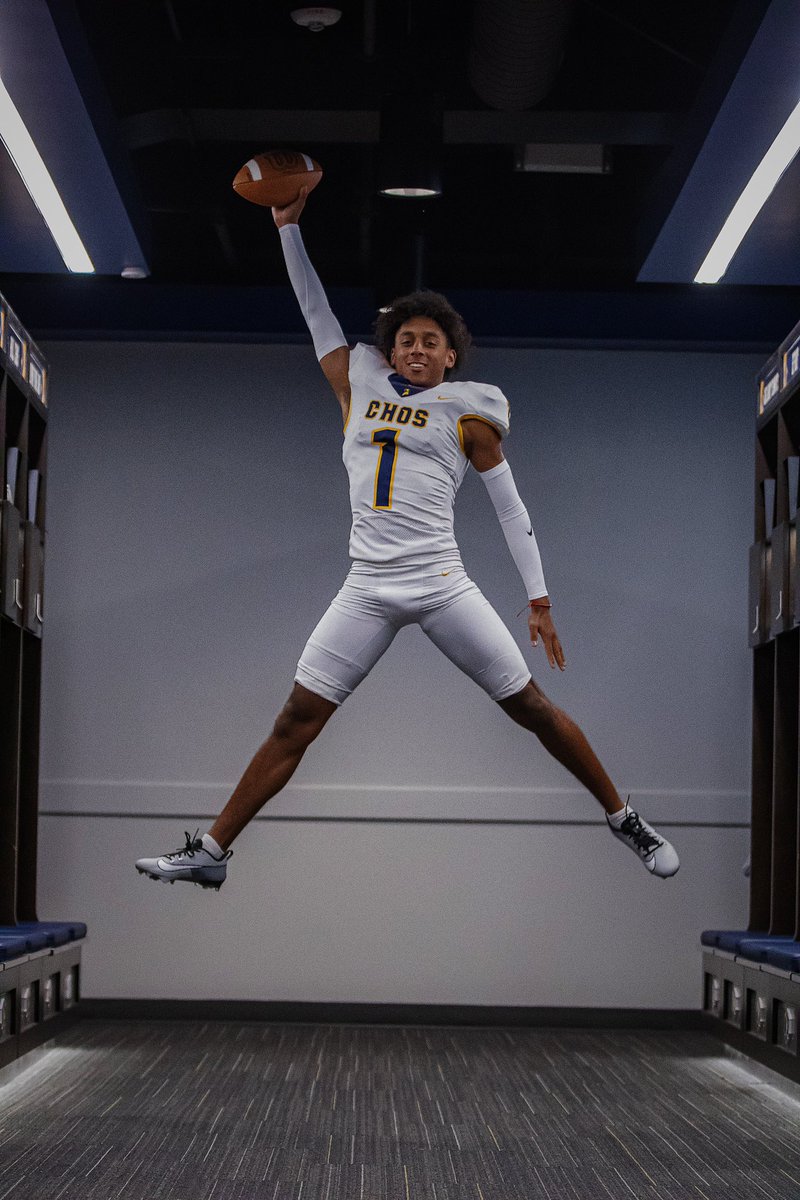 CamPratcher's tweet image. Had a great time at @ucobronchofb 
Thank you @_CoachDonald @_CoachNeal_ !!