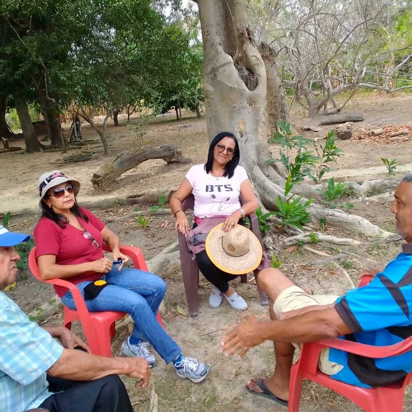 Vpa_Apure's tweet photo. #03Febr | Extraordinario conversatorio en los Sectores, Payarita y los algarrobos del municipio Biruaca,
Organizado por nuestro EMA Biruaca, respaldando a nuestra candidata @MariaCorinaYA
Seguímos construyendo la mayoría para lograr el cambio en este 2024 https://t.co/iinwweKAd1