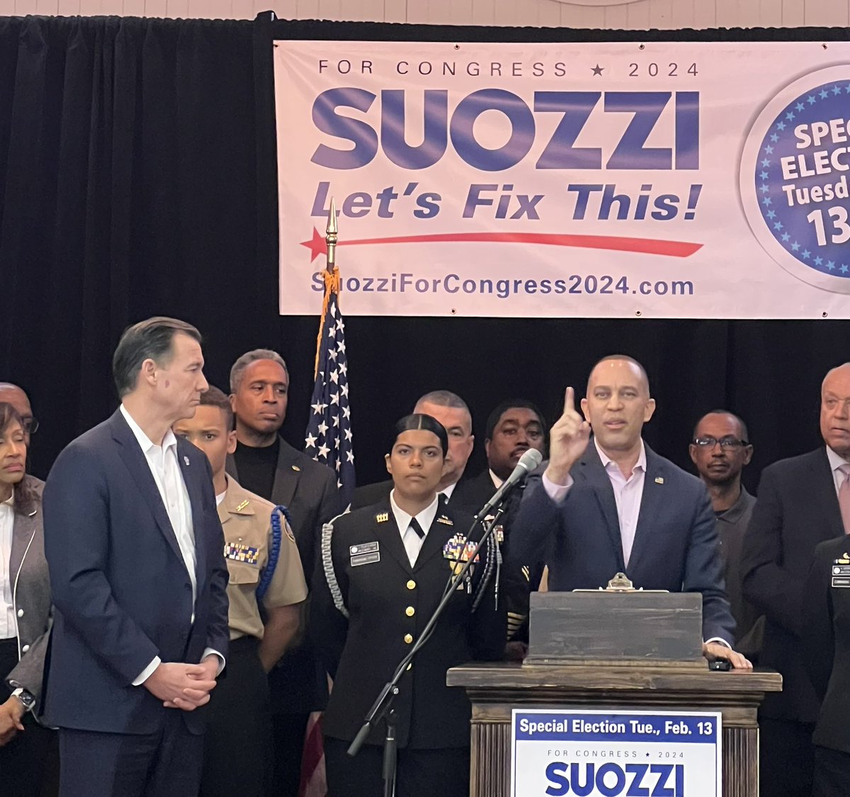 (((Zak Malamed))) tweet media