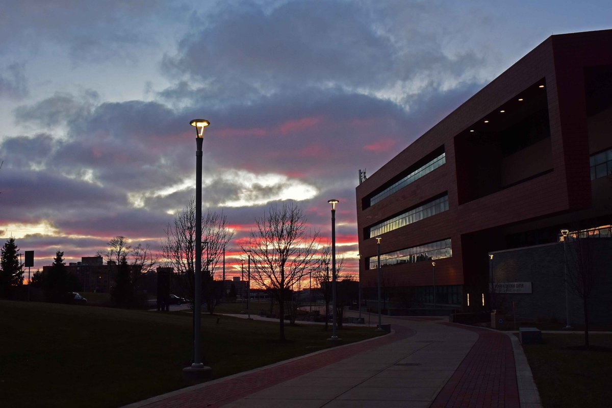 Sunset after <a href="/OswegoWHockey/">Oswego Womens Hockey</a>'s win on <a href="/sunyoswego/">SUNY Oswego</a> Campus 2-3-24!