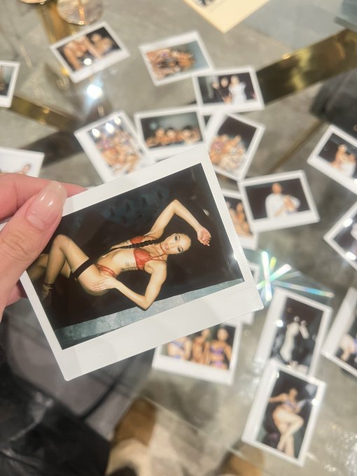 Panties & polaroids (and a whole lot more) on sale at https://t.co/ZSh6lRf7HZ now! ❤️ https://t.co/7