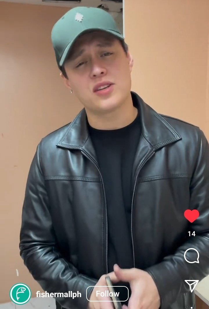 dawnaurora2012's tweet photo. Catch the Big Bird later at Fisher Mall QC 5pm

#IAmNotBigBird //
#EnriqueGil https://t.co/2LTay6BNoF