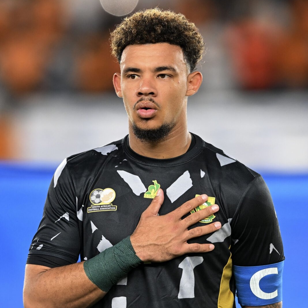 Dear <a href="/ManUtd/">Manchester United</a> 

Think by now you know the answer to you goalkeeping problems, his name is Ronwen Williams. You saw his heroics in the <a href="/CAF_Online/">CAF Online</a> #TotalEnergiesAFCON2023 . So do the right thing and contact <a href="/Masandawana/">Mamelodi Sundowns FC</a> fas fas

<a href="/BafanaBafana/">Bafana Bafana</a> <a href="/robertmarawa/">robertmarawa</a> do you agree?