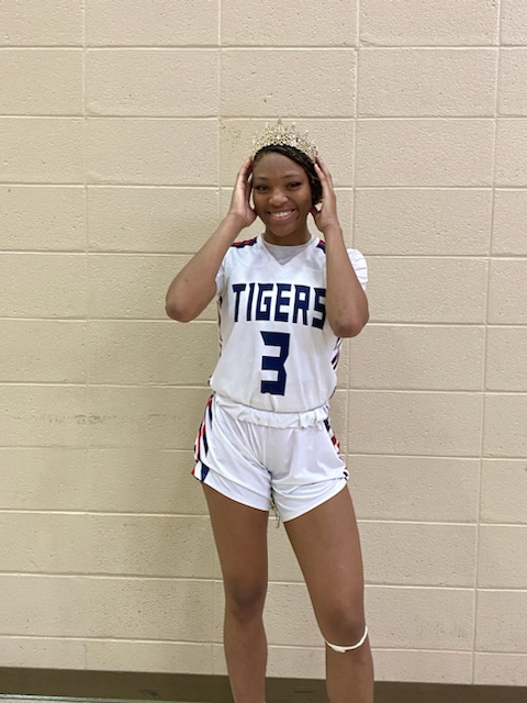 panola_south's tweet photo. Our QUEEN of the COURT this week is @kamiyah_3!!! She was a dominant force on both ends of floor to wrap up the regular season! Congratulations, KG and keep grinding! 💙👑❤️ https://t.co/KX3F8IBr9v