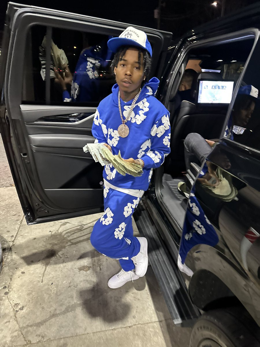 Yn_problem's tweet image. 😴i jus started