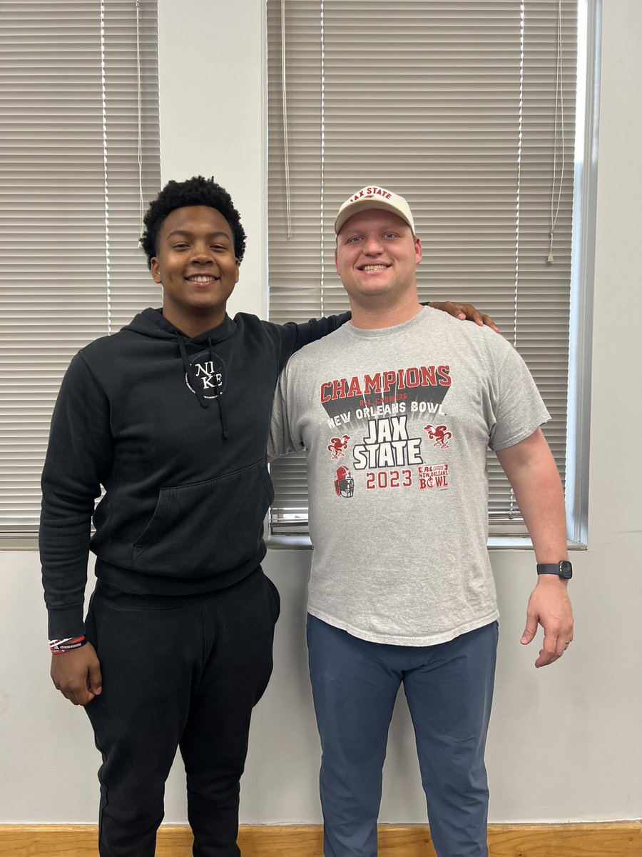 Great Time @JaxStateFB today. Thank you @NYSEandeasy for the invite and all the hospitality. Let’s go! @ReggieKelly82 #jaxstate