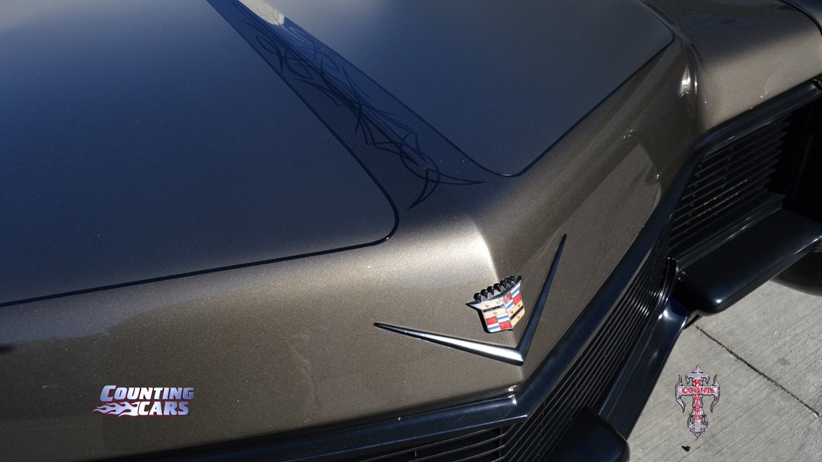 CountsKustoms's tweet photo. Cadillac Cruisin' time! It's the battle of the Count’s Kustoms Caddys - which one are you taking for a spin?! @DannyCountKoker @RyanAtCounts @MackDaddyLV @CountsKustoms_S #countkustoms #lasvegas #history #cadillac #car #caddy #countingcars https://t.co/6wwR50INB6