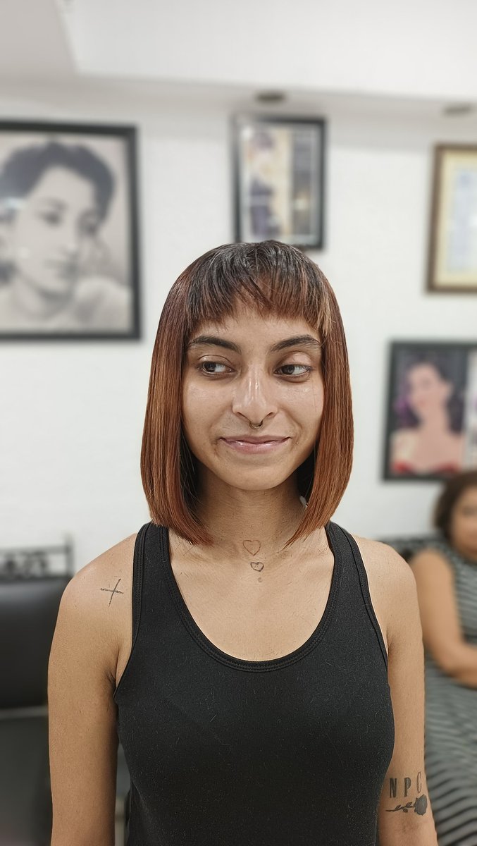 CornerPriscilla's tweet image. The blunt Bob! Sharp, defined, graphic, geometric lines, that were set off by a funky micro fringe with a highly textured periphery! Playful, introspective and focussed, just like its wearer. Cut and styling by @priscilla_corner #hairstyle #hairbypriscillacorner #bestsalon