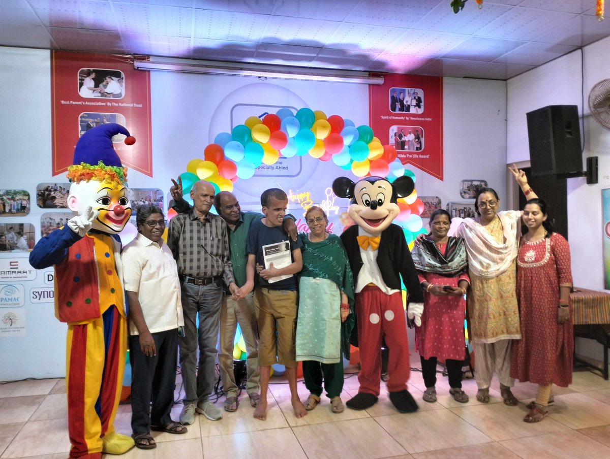 AdharHome's tweet image. A heartfelt thank you to Team Go Dharmic for their kindness and support. Moments like these remind us of the power of love and compassion. #LoveAll #ServeAll