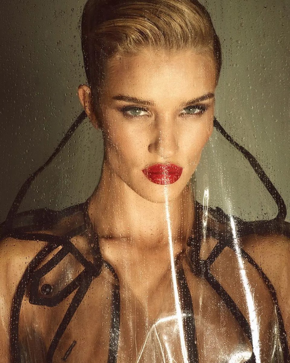 #Rosie 🌹 @RosieHW #RosieHuntingtonWhiteley #RosieHW #magazine #makeup #beautiful #angel #fabulous #gorgeous #goddess #love #amazing #flawless #perfect #model #queen #awesome #nice #lovely #wonderful #stunning #hot #cute #pretty #sweet #cool #muse #bodygoals #goals #outfit #OOTD
