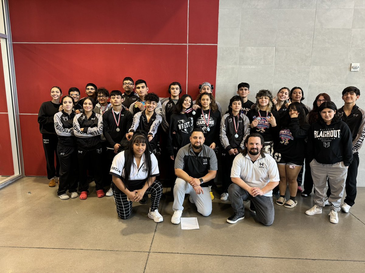 M_Juarez25's tweet photo. Great day at the District 2-5A meet

Placers:
Isaac O. 4th
Iszak  G.🥈 
Juan C.🥇
Andres G.🥈
Jonanthan G.🥇
Tristan R. 4th
Juan R. 4th
Chris G.🥉
Josh R.🥇
Sofía V.🥈
Emily M.🥈
Camila F. 4th
Itzel D. 4th
Nataly D. 4th
Aseret M.🥈 
Leah J.🥈
Genesis M. 4th
Marba S. 4th https://t.co/5YkXGEyEqu