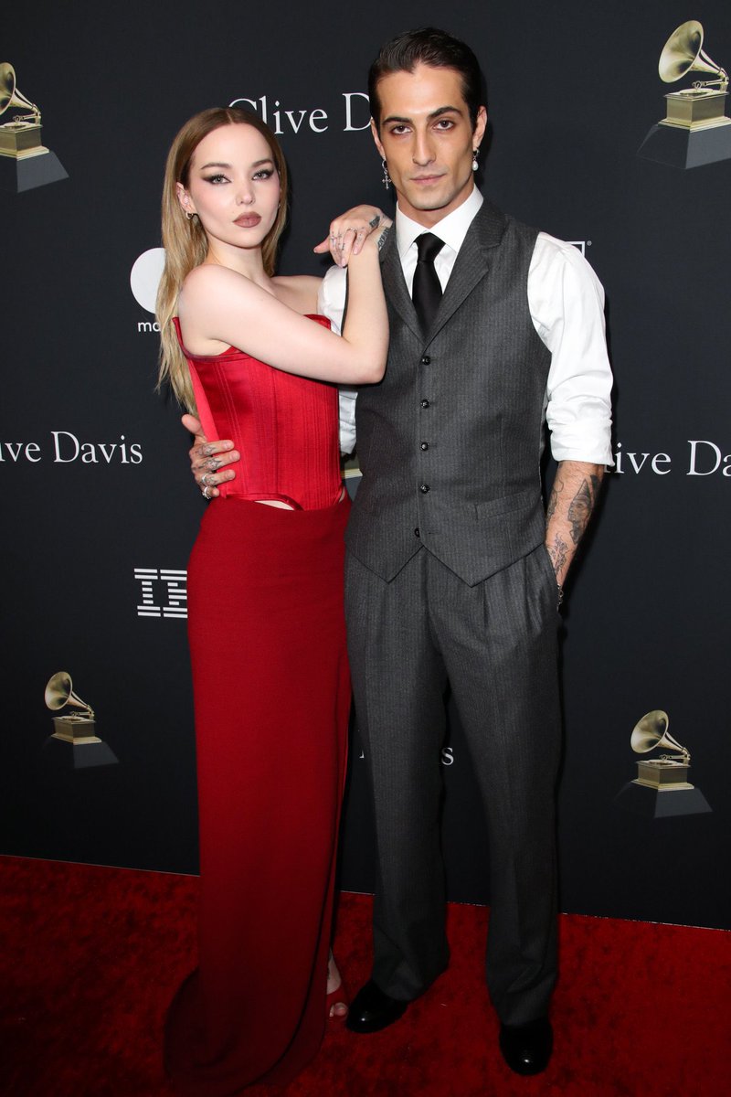 forurloveraggi's tweet photo. HOTTEST COUPLE EVER https://t.co/S1Ctjqlica