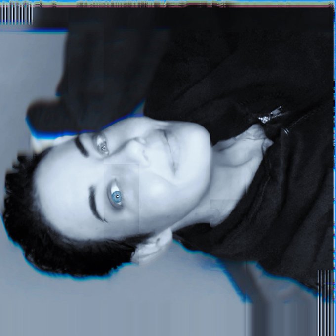 #glitch 💙 https://t.co/ifGYVDQG4e<a href="/tag/glitch"class="tags">#glitch</a>