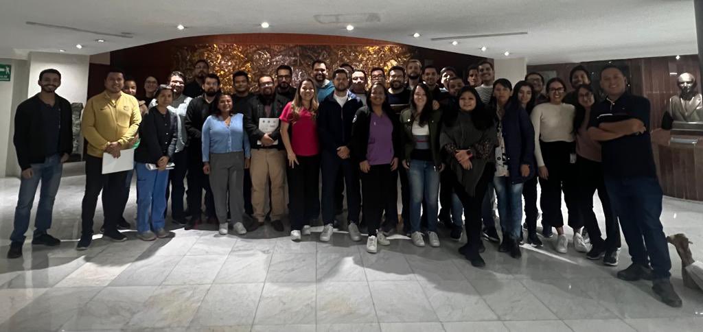 DiplomadoTrrc's tweet photo. Concluimos actividades con los talleres prácticos de la 3a generación. Excelente participación de todos los alumnos https://t.co/OVOvDhXipy
