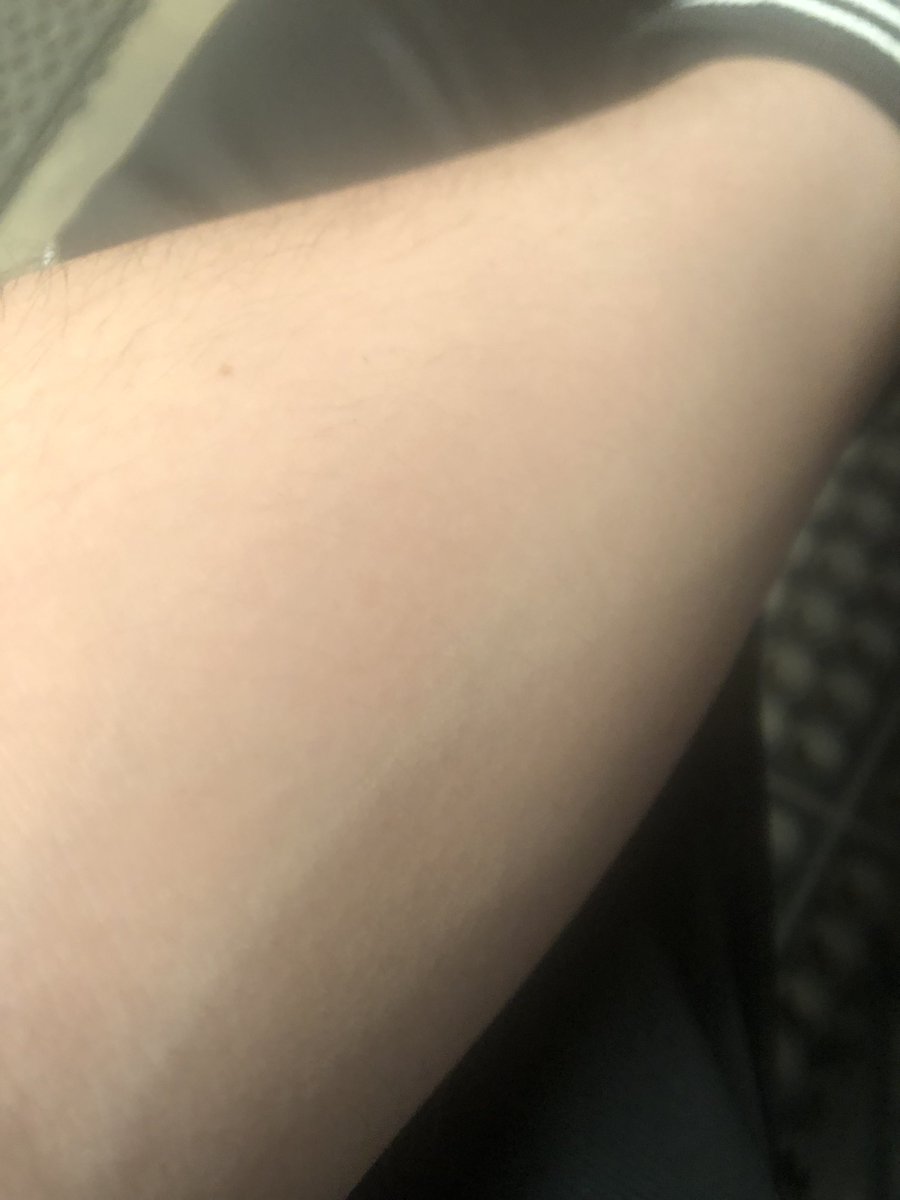 Primer día en el gimnasio y ya siento las gains!! Ooooh