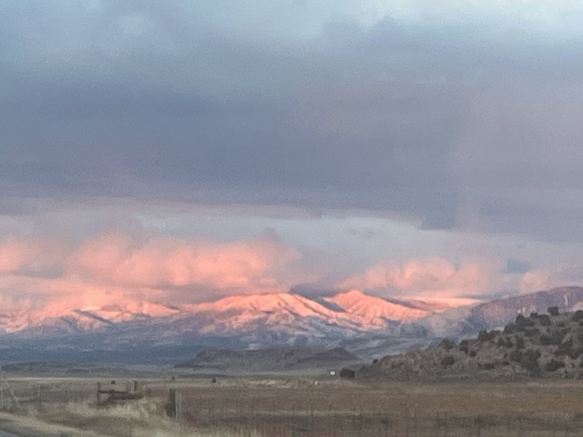 LauraBelnap1's tweet photo. Beautiful central Utah. I love Utah! https://t.co/RUeSInJ775