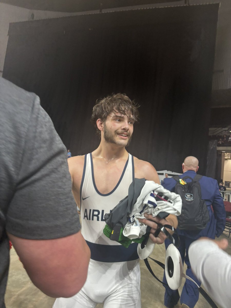 Ty Parker gets a state wrestling title for Airline