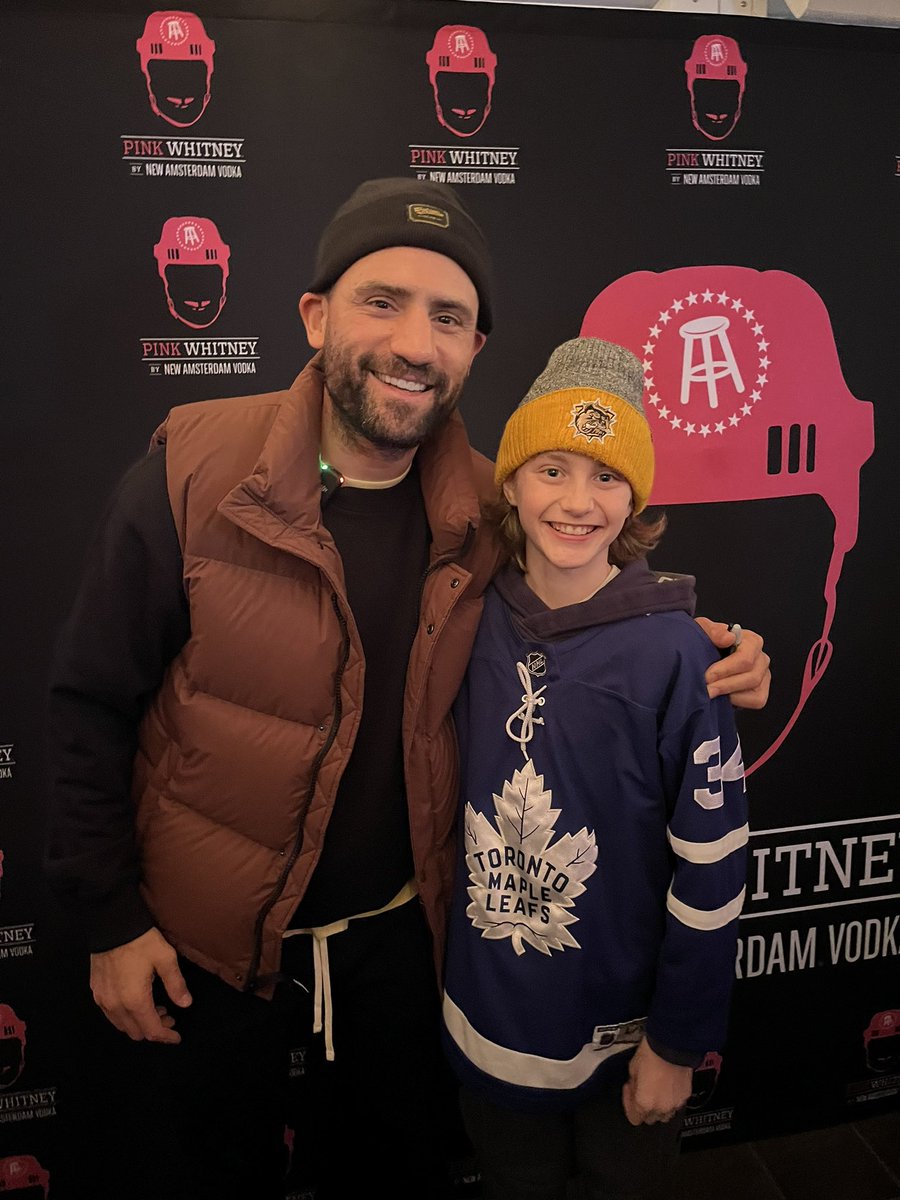 Great night at #NHLAllStar Skills Competition but definitely highlighted by my son meeting <a href="/BizNasty2point0/">Paul Bissonnette</a> at #KingTaps.  So many people out to see the <a href="/spittinchiclets/">Spittin' Chiclets</a> boys. Welcome home to many of you.  <a href="/BizNasty2point0/">Paul Bissonnette</a> for Prime Minister!!