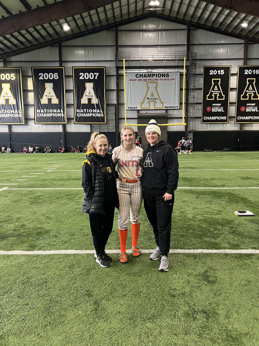 Had such a great time at <a href="/AppStateSB/">App State Softball</a> !! it was so great meeting all the coaches and players! 
<a href="/Unity_Richards/">VA_Unity Richards</a>