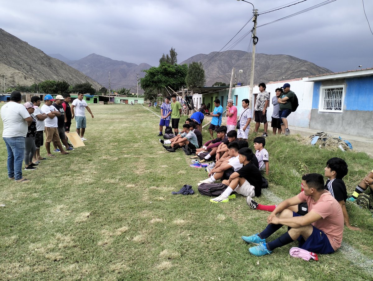 JuventudManCap's tweet photo. ¡Partido vibrante hoy! CD Juventud Manco Capac vs. Bayer Muni: 2-3. Agradecemos su visita y espíritu deportivo. ¡Emoción en cada minuto! ⚽🌟 #FútbolAmistoso #JuventudMancoCapac #LigaSayán https://t.co/74YzAgXOQl