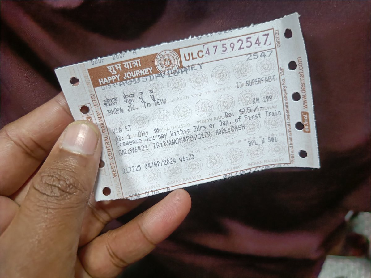 Kishormehra8's tweet photo. @rpfwr1  12616 mis behaviour of passenger and loud taking https://t.co/39vDrSETsE