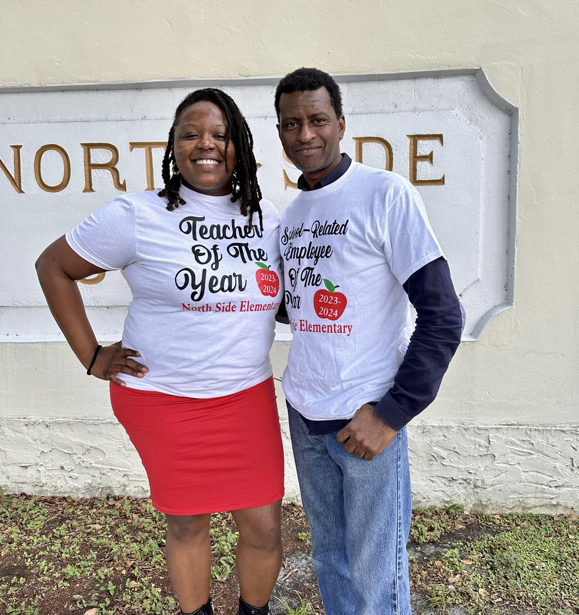 HeilangePorcena's tweet photo. Celebrating the present and the past Super Stars at North Side! @browardschools @BcpsCentral_ @debbi_hixon @bcpsleonardi @NorthSideNSE @jb_elite16 @bcpsteach #Every1Counts #WeShineBrighterTogether #TOY #SREOY #ProudPrincipal https://t.co/3kSHN9GfgT