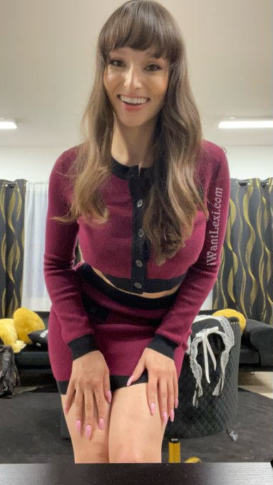 The day isn&rsquo;t complete without https://t.co/yhHyKXB7pg https://t.co/fnakkUuDQJ