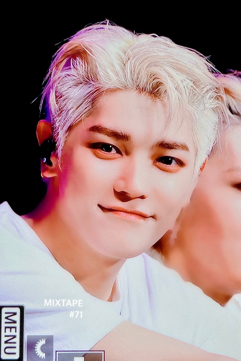 MIXTAPE_71's tweet photo. 240203 THE UNITY IN MACAU DAY1
,,,🫶
#태용 #TAEYONG #テヨン https://t.co/Xig60ZSBkQ